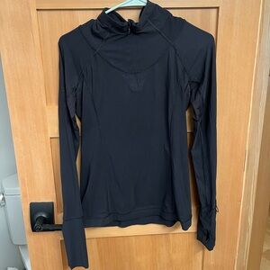 Lululemon Size 6 - 1/4 Pullover